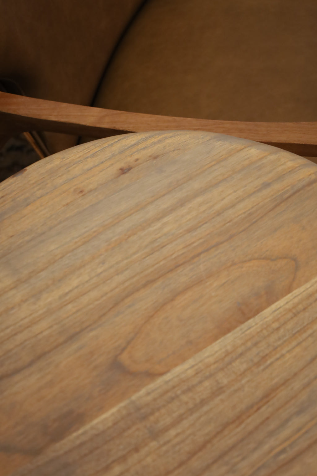 Mesa Lateral Redonda de Madera