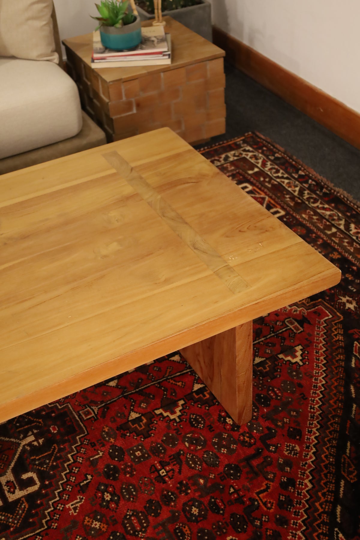 Mesa Ratona de Teca